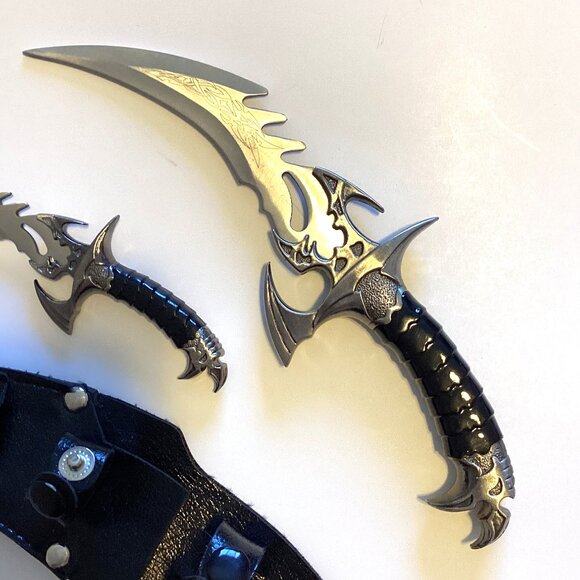 Ace Martial Arts Supply Draco Twin Fantasy Dagger Set, Silver Stainless China - Picture 3 of 14